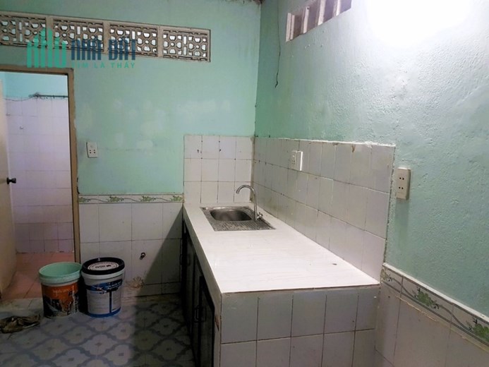 Cho thuê nhà nguyên căn 1T1L 5pn mặt tiền đường 7 Linh Xuân