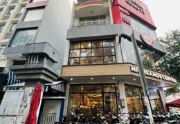 Chính Chủ Bàn Nhà Mặt Tiền Q10,4 Tầng,đang Cho Thuê 65Tr/th,LH 0907753508