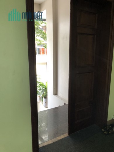 Chính chủ cho thuê nhà tầng 2 làm văn phòng tại TT0211 hd Mon, Ngõ 2 ,Ngõ 4 Hàm Nghi, Nam Từ Liêm,