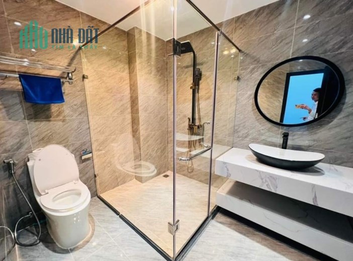 SIÊU PHẦM NGUYỄN KHANG CẦU GIẤY - LÔ GÓC - DÒNG TIỀN TỐT - KINH DOANH ĐỈNH - 177M2 GIÁ CHỈ 79 TỶ.