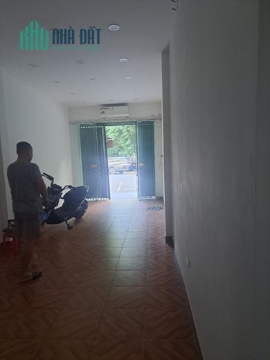 Chính Chủ Nhờ Tìm Người Thuê Mặt bằng KD mặt phố Trần Đại Nghĩa, Quận HBT