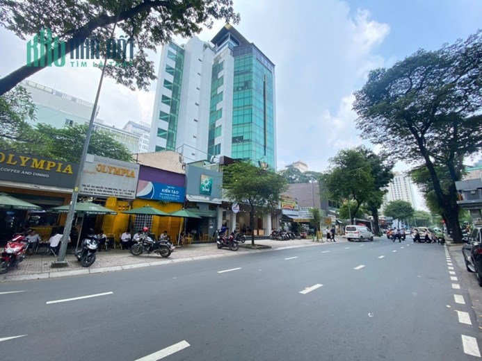 Cho Thuê  Mặt Tiền Đường 102 Nguyễn Thị Minh Khai, Quận 3 - Chính Chủ
