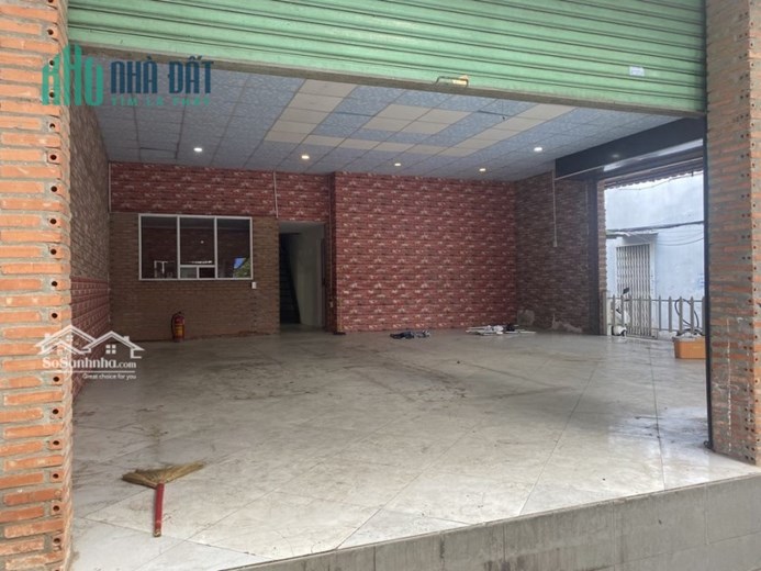 Cho thuê nhà 2 mặt tiền ngang 9m đường Lạc Long Quân