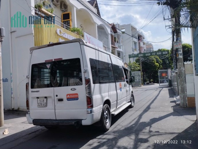 Bán nhà Hoàng Diệu 2 Linh Chiểm 8 x 10 hợp đồng thuê 20 triệu - đường hai ô tô