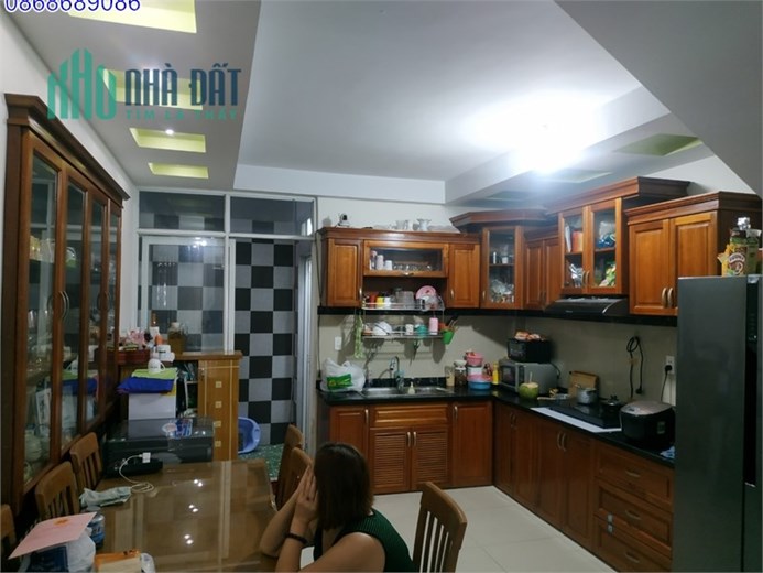 Giảm 1 tỷ! Hoàng Bật Đạt, P.15, Tân Bình – HXT, 77m2, 4 tầng, chỉ 7 tỷ