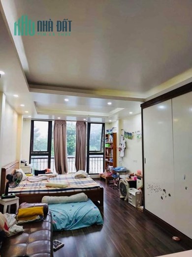 Nhà đẹp - Hiếm. Bán nhà Trần Quốc Hoàn - Cầu Giấy. DT 46m² - 5T. Phân lô - Ô tô - Kinh doanh đỉnh