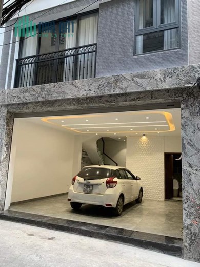 Nhà đẹp - Hiếm. Bán nhà Trần Quốc Hoàn - Cầu Giấy. DT 46m² - 5T. Phân lô - Ô tô - Kinh doanh đỉnh