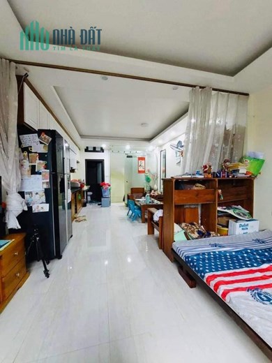 Nhà đẹp - Hiếm. Bán nhà Trần Quốc Hoàn - Cầu Giấy. DT 46m² - 5T. Phân lô - Ô tô - Kinh doanh đỉnh