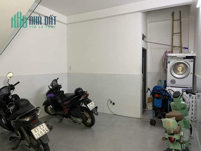 NHÀ BÁN HXH, DÒNG TIỀN TỐT CHỦ HỢP TÁC VÀ GẤP BÁN, TẶNG FULL NỘI THẤT.