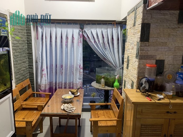 Gấp gấp gấp!!! Cần bán nhà mặt đường  3 tầng tại Phường Rạch Dừa,TP Vũng Tàu