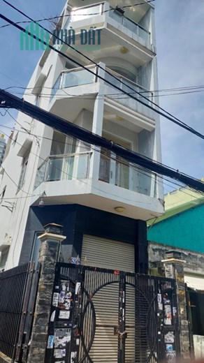 Nhà bán góc 2 mt hẻm Hậu Giang xây 3 lầu giá 9 tỷ 400 triệu thương lượng