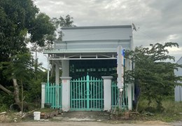 Chinh chủ bán nhà mặt tiền gần trường học.