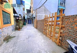 Bán Đất Ngõ 207 Xuân Đỉnh 35m2, mặt tiền 4m, 2 mặt thoáng, ngõ thông rộng, ô tô 5 tạ đỗ cửa, giá