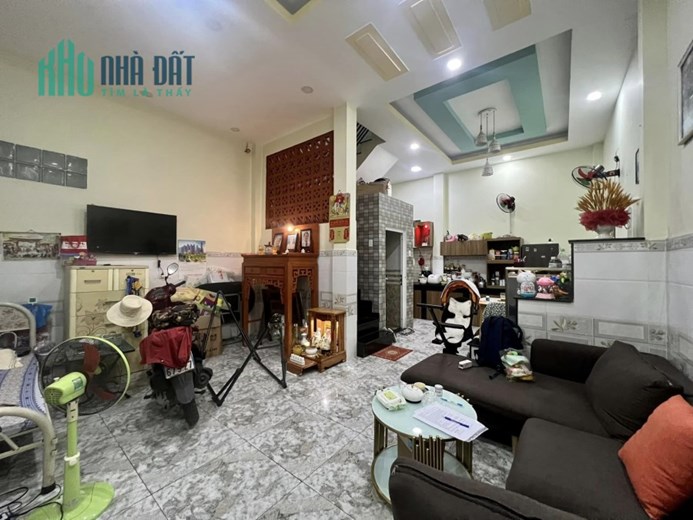 KHU TÊN LỬA - SÁT MẶT TIỀN - ÔTÔ ĐỖ CỬA - 40M2 -  ĐƯỜNG SỐ 4 GIÁ 4.9 TỶ