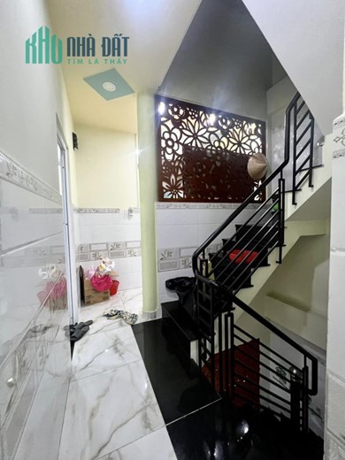 KHU TÊN LỬA - SÁT MẶT TIỀN - ÔTÔ ĐỖ CỬA - 40M2 -  ĐƯỜNG SỐ 4 GIÁ 4.9 TỶ