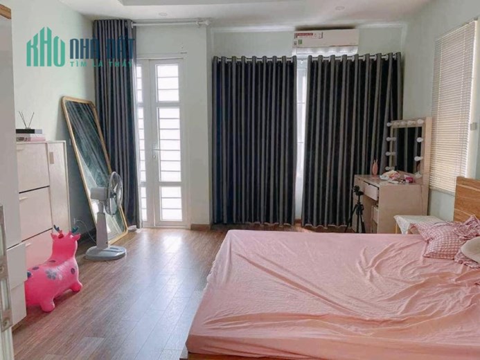 Bán Nhà Phố Xuân Đỉnh 31m2 x 5 tầng, mặt ngõ rộng, 3 phòng ngủ đầy đủ công năng, tặng full nội