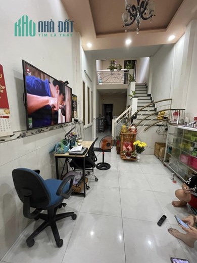NGỘP QUÁ BÁN NHÀ HXH NGUYỄN VĂN QUÁ, P TÂN THỚI HIỆP, QUẬN 12
