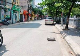 Nhà mặt phố giá nông thôn, bán căn mặt đường Phú Diễn, vị trí đẹp nhất phố