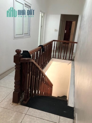 Cho thuê nhà 2 tầng 74m2  mặt tiền 5m7
