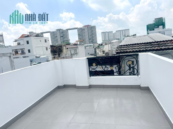 NHÀ mới 5 tầng hẻm rộng Bạch Vân Phường 5 Quận 5 - giá 5tỷ8
