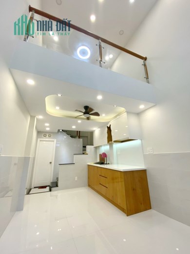 Nhà mới (3 x 7.6m) 5 tầng hẻm rộng Bạch Vân P5Q5 giá 5tỷ8