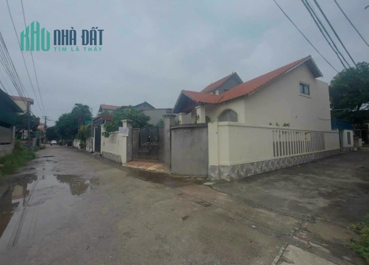 Bán đất lô góc tặng nhà tại Văn Lâm, Hưng Yên