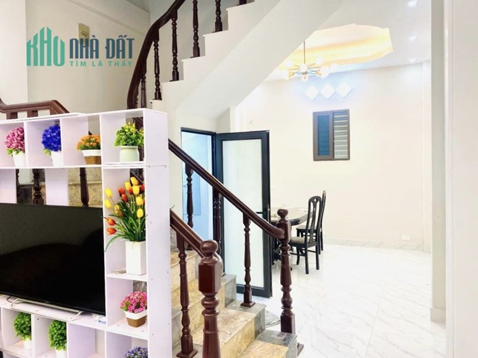 💥Ngõ siêu thoáng Nguyễn Khang 53m 4T, cách phố 50m, thoáng 2 mặt, 7.3 tỷ💥