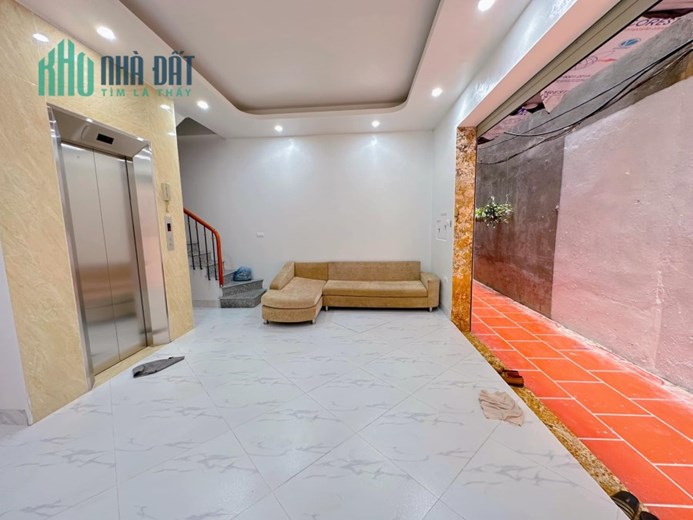 Bán nhà Thụy Khuê 40m2, 6T, thang máy, 5.8 tỷ, Tây Hồ.