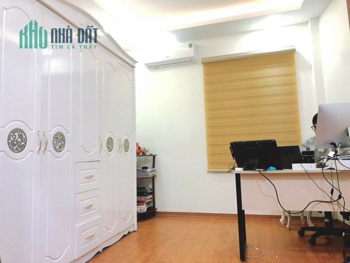 NHÀ ĐẸP THANH XUÂN GIÁ RẺ, 40M2, 5 TẦNG ĐẸP, 4.4 TỶ.