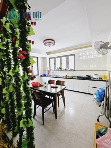 Bán Nhà Ôm Góc Thanh Niên P. Quang Trung Quy Nhơn , 72m2 , 4,5 Mê , Giá 9 Tỷ 500Tr