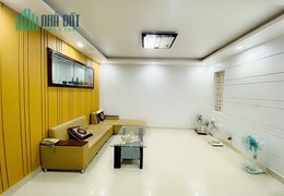 Bán nhà phố Chu Văn An, diện tích 50m 4 tầng độc lập GIÁ 2.95 tỉ ngõ 1 rẽ