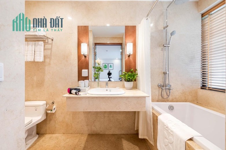 Apartment 2N1K Lạc Long Quân, mới tinh, sát Hồ Tây. full tiện ích (gym, yoga), 11tr