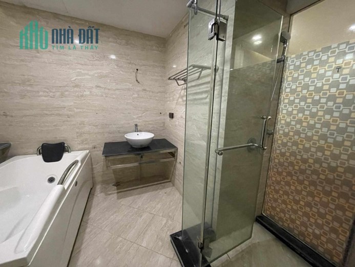 Cho thuê nhà,CHDV, Nguyễn Công Hoan 60m2, 5T, 8CHKK, 40tr, Ba Đình.