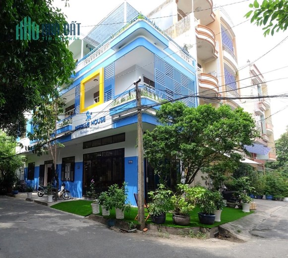 Cho thuê nhà góc 2 mặt tiền hẻm CMT8, 3 tầng (khu Cư Xá Tự Do)