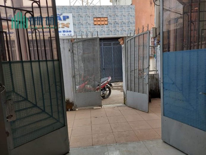 NGỘP NGÂN HÀNG, 2 MẶT HẺM 5M THẲNG SÁT MT HÀ HUY GIÁP, 80M2(5x16), 1 BƯỚC QUA GÒ VẤP,46 TRIỆU/M2