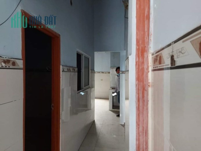 NGỘP NGÂN HÀNG, 2 MẶT HẺM 5M THẲNG SÁT MT HÀ HUY GIÁP, 80M2(5x16), 1 BƯỚC QUA GÒ VẤP,46 TRIỆU/M2