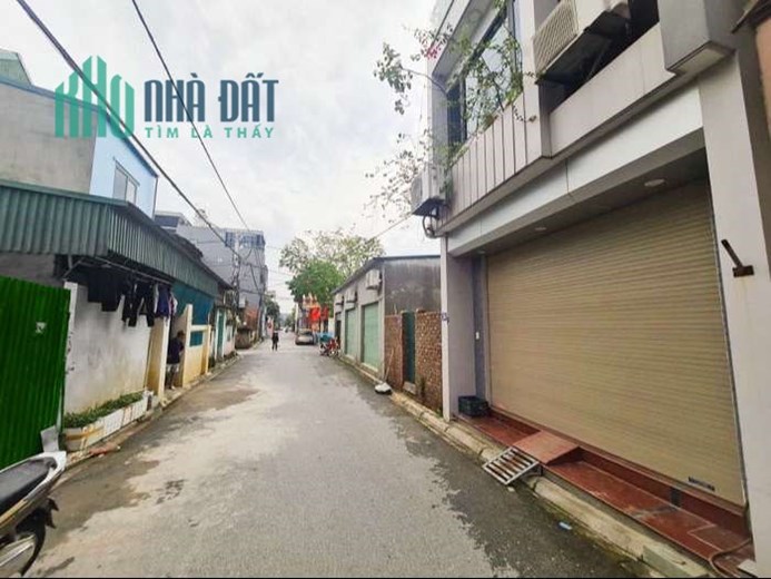 Đất Cống Thôn, Yên Viên, kinh doanh oto tránh, hướng Đông Nam, 85m, 6 tỷ 3