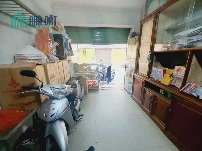 CC Bán nhà mặt ngõ TRƯƠNG ĐỊNH thông TÂN MAI. 59m2 5T. KD Chỉ 5 tỷ 890T