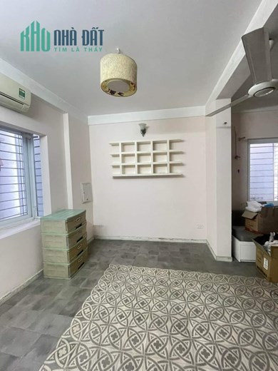 Trung tâm Đống Đa,nhà đẹp dân xây,lô góc thoáng sáng,20M ra ô tô tránh,phố Lương Định Của