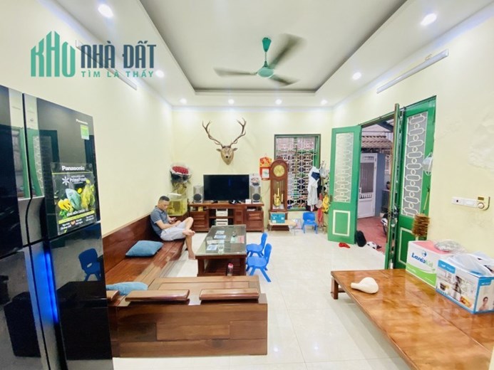 Bán đất tặng nhà Hoàng Ngân Thanh Xuân 75m 4 tầng mặt tiền 7.5m ô tô đỗ cửa nhỉnh 8 tỷ lh 0817606560