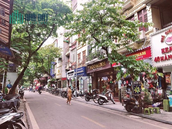 [ CỰC HIẾM] BÁN NHÀ MP NGAY NGÃ TƯ HÀNG MUỐI, NGUYỄN HỮU HUÂN 100M2, 9T.