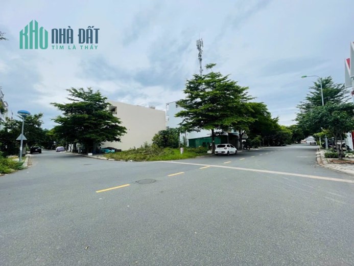 SIÊU ĐẸP, LÔ GÓC KĐT PHƯỚC LONG A ĐƯỜNG 16M GIÁ CHỈ 7,8 TỶ.