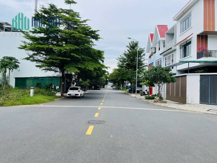 SIÊU ĐẸP, LÔ GÓC KĐT PHƯỚC LONG A ĐƯỜNG 16M GIÁ CHỈ 7,8 TỶ.