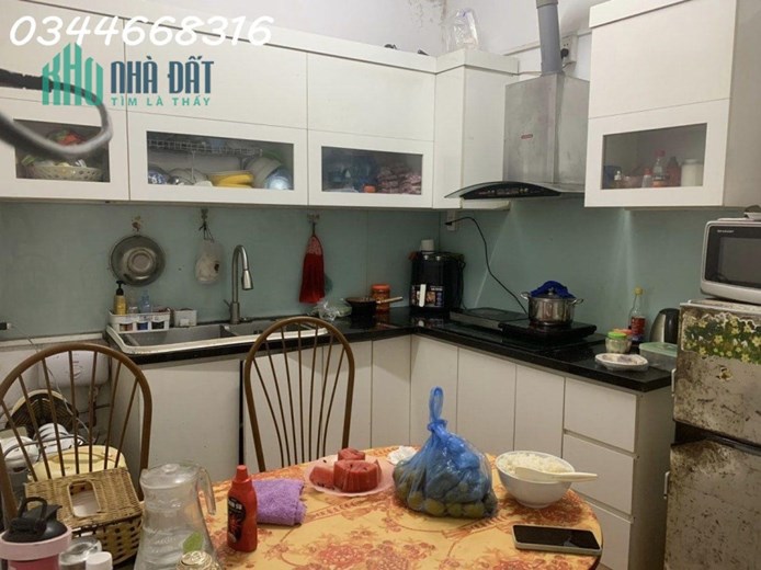 Bán nhà 2 tầng Thượng Thanh, Long Biên, ở ngay, 60m2 giá 2,8 tỷ