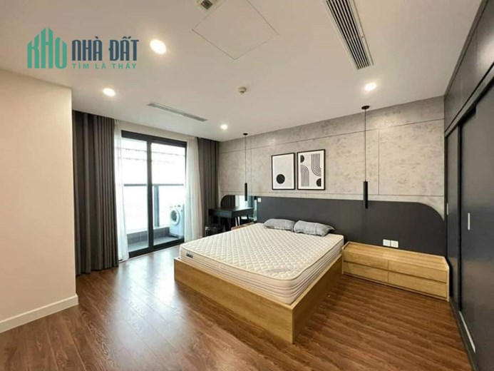 Mới Tinh! Studio Thọ Tháp, Thang Máy, Full đồ, Oto đỗ cửa, 6tr4