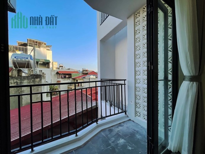 Mới Tinh! Studio Thọ Tháp, Thang Máy, Full đồ, Oto đỗ cửa, 6tr4