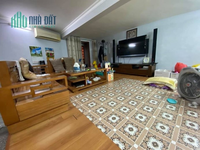BÁN NHÀ MINH KHAI - Ô TÔ ĐỖ CỬA - 3 THOÁNG - KINH DOANH - AN SINH ĐỈNH 40m x 4T, NHỈNH 4 TỶ