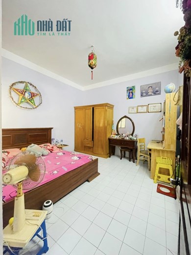 Bán nhà Cát Linh 42m2 x 4T, MT 6,7m giá 5,1 tỷ