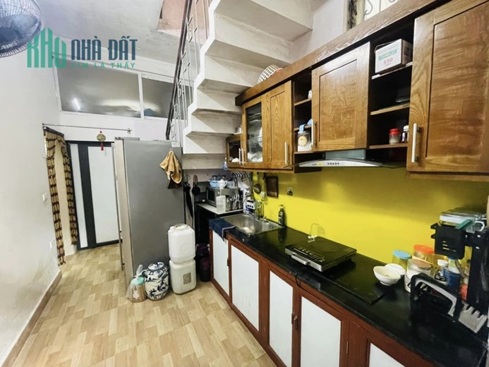Bán nhà Cát Linh 42m2 x 4T, MT 6,7m giá 5,1 tỷ