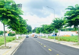 SIÊU PHẨM NHÀ PHỐ LIỀN KỀ TẠI TRUNG TÂM THÀNH PHỐ TÂN UYÊN – 5 BƯỚC RA PHỐ - 72M/3TẦNG/3TỶ